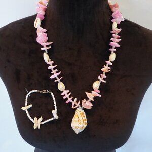 VINTAGE PINK SHELL COWRIE CONCH LEI NECKLACE & BRACELET SET (PRE-OWNED)